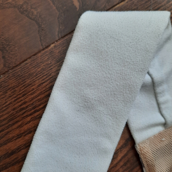 RARE Lululemon tank, Size 6, grey and white stripes - Picture 8 of 10